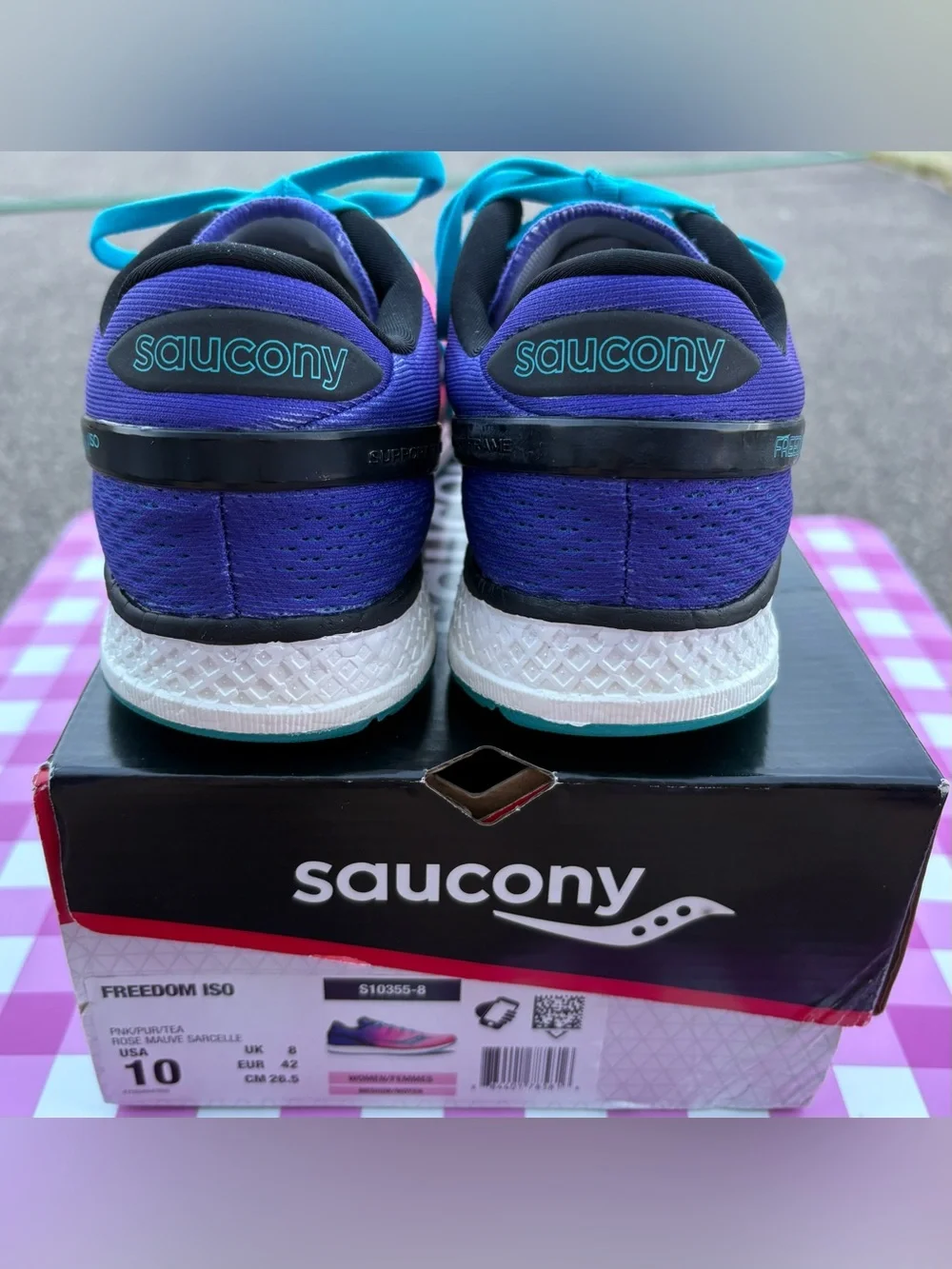 New! Saucony Women’s Freedom ISO Running Sneakers